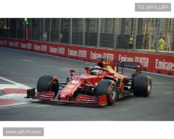 F1赛季激战正酣 法拉利与梅赛德斯迎来关键对决 各队策略引人关注 F1赛季激战正酣 法拉利与梅赛德斯迎来关键对决 各队策略引人关注