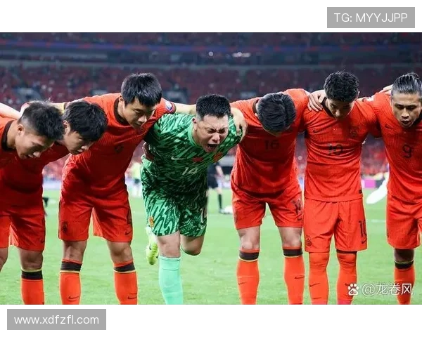 中国足球队备战新赛季,重点调整阵容与战术策略引关注