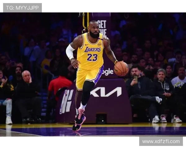 詹姆斯谈湖人新赛季目标：全力争夺总冠军力争再创辉煌